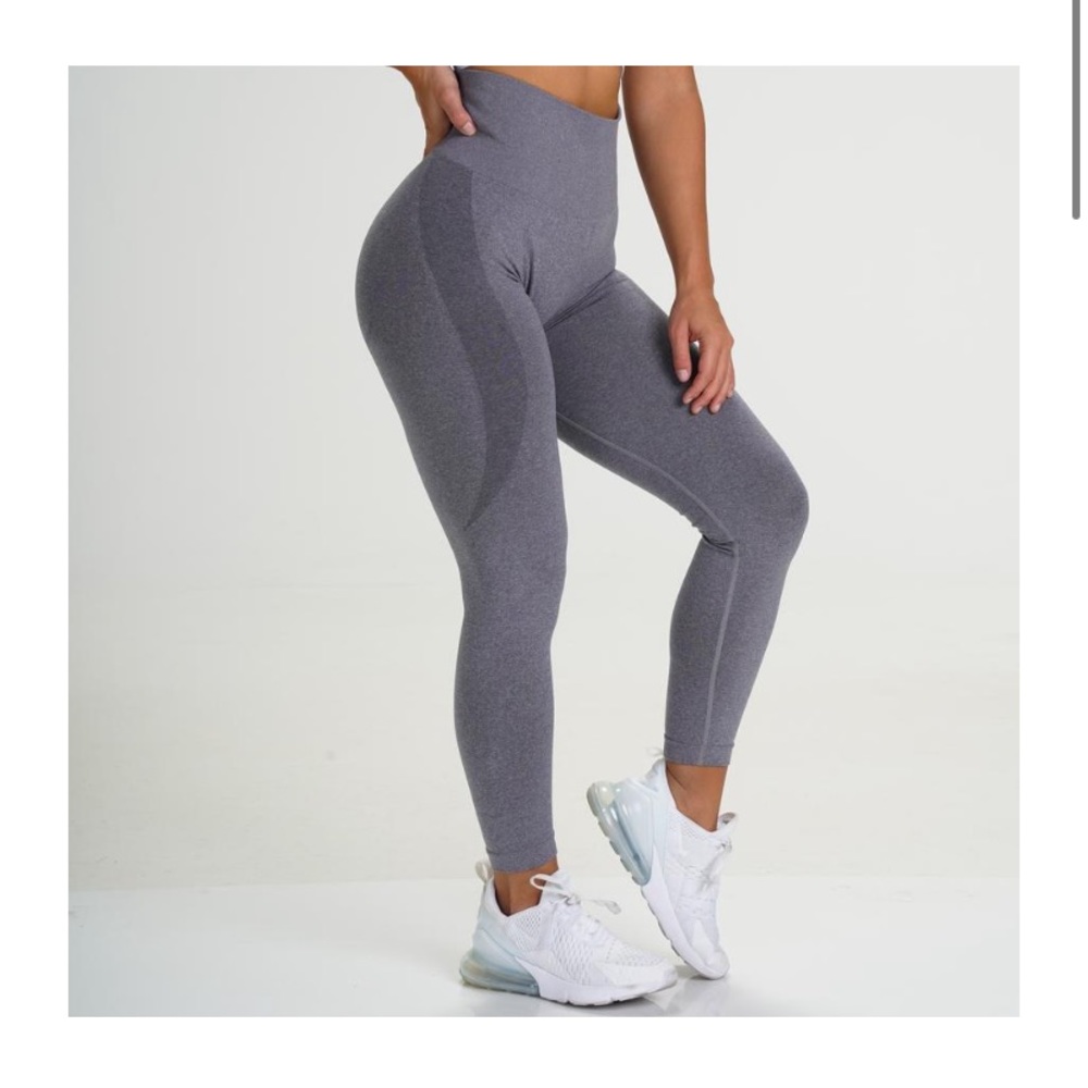 SOLD NVGTN Grey Contour Seamless Leggings